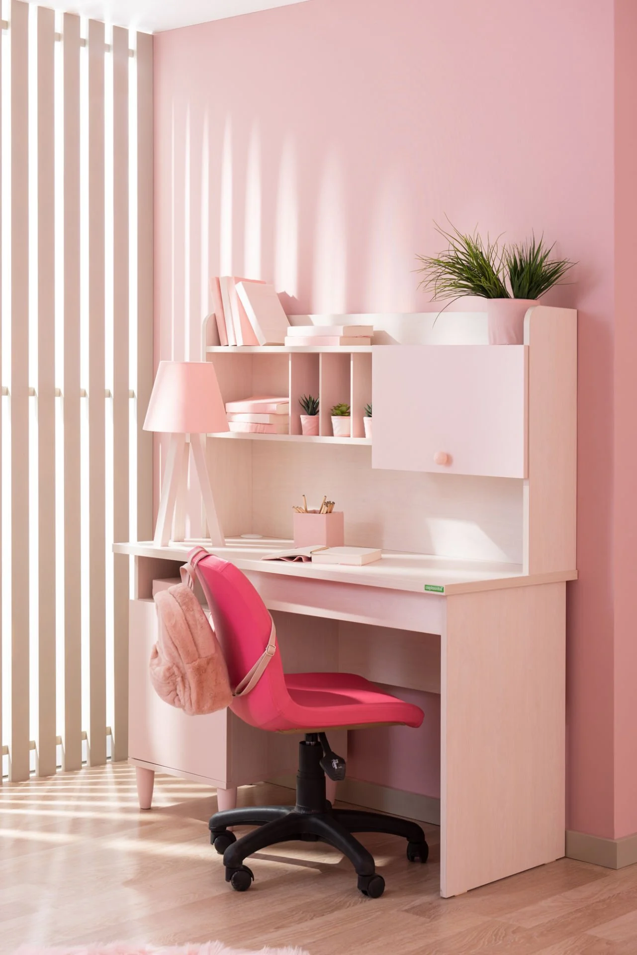 Writing Desk Pollina