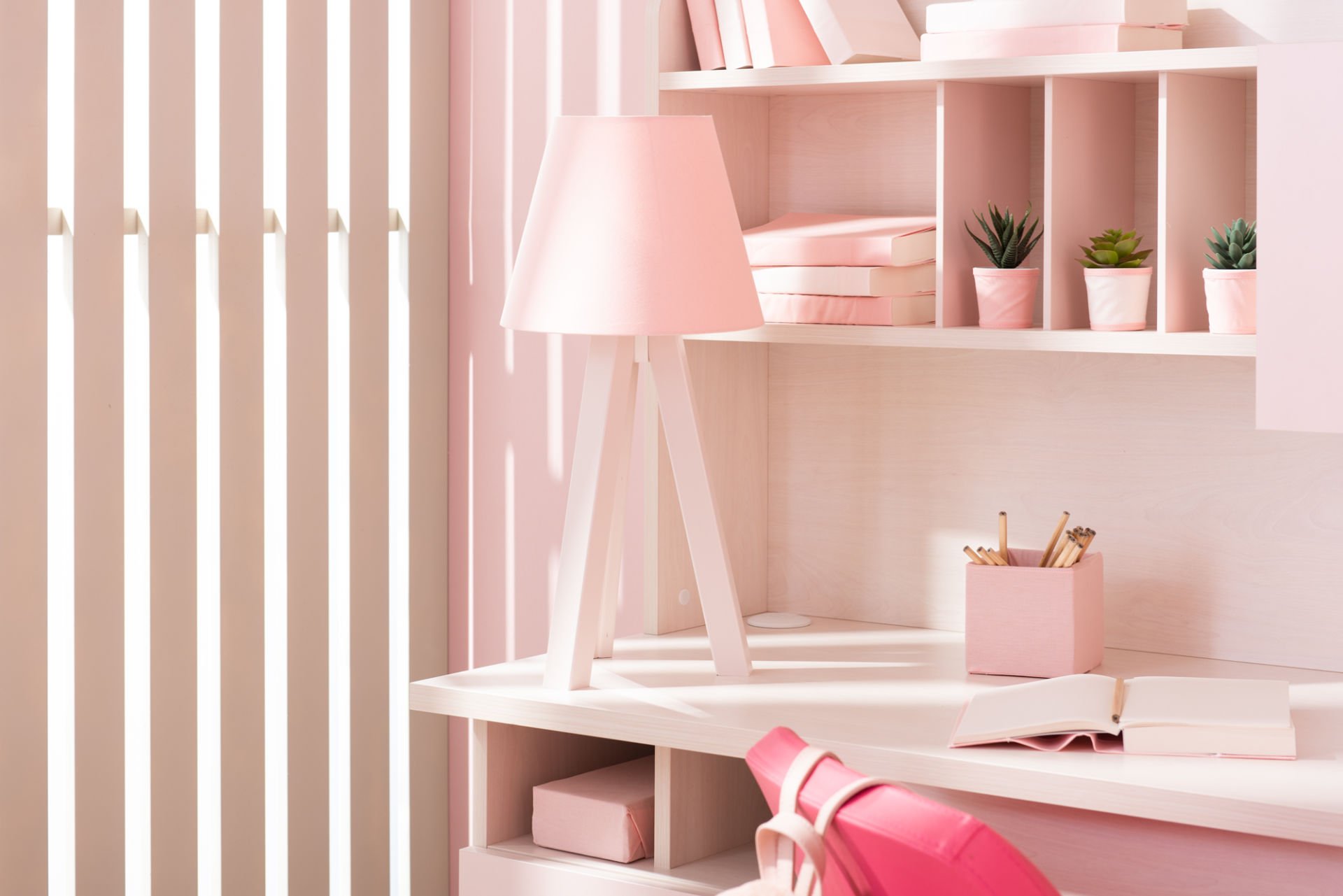 Writing Desk Pollina