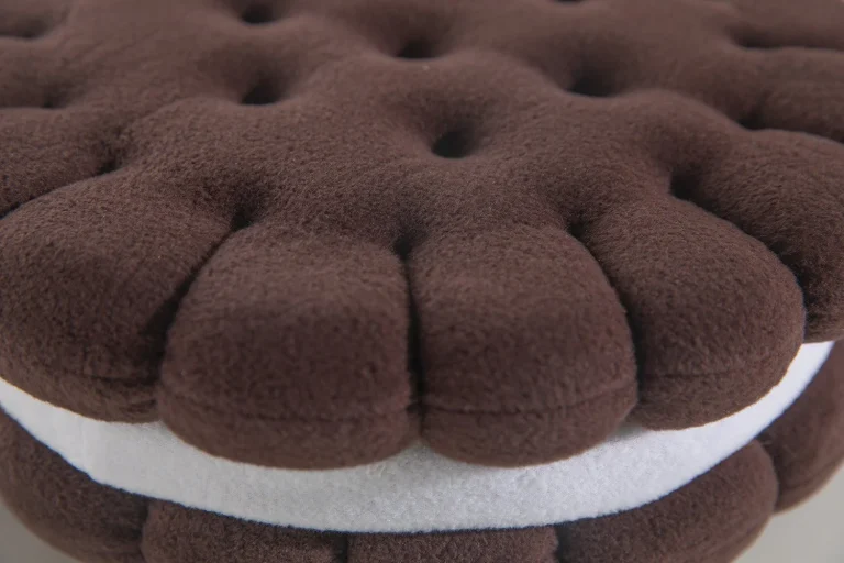 Cushion Kakobi