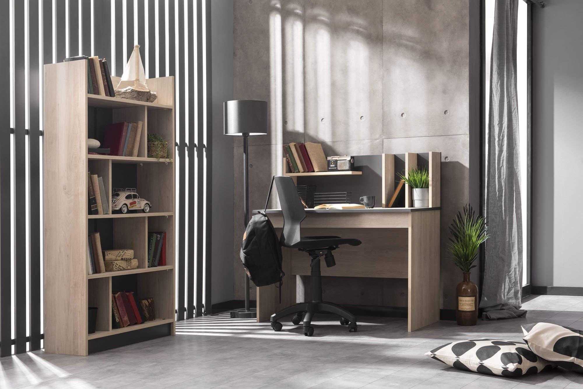 Wall-Mounted Bookcase Torino – Study Unit