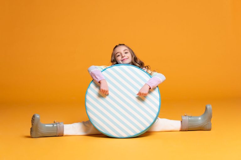 Cushion Miami – Berry Cushion