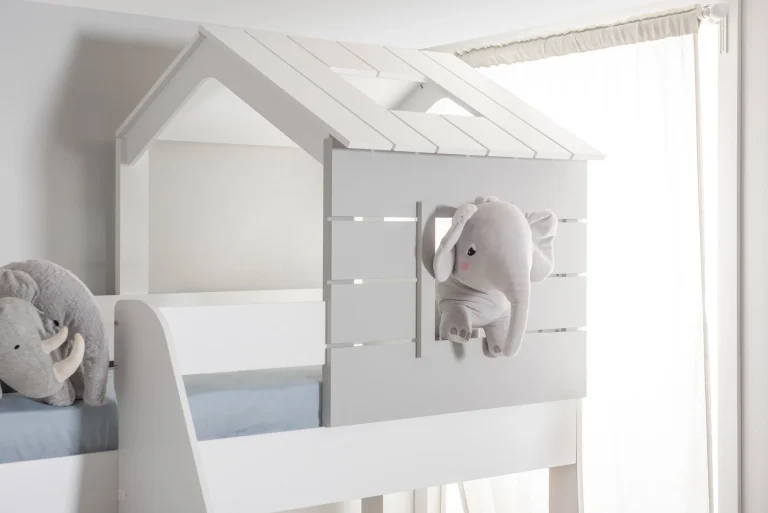 Wooden Bed White House – Bunk Bed