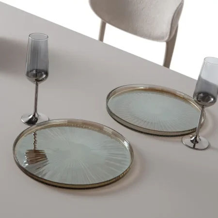 Diva Dining Table