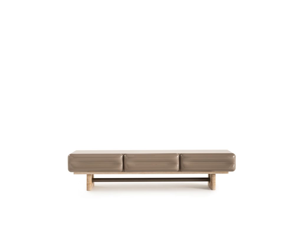 Sardunya Solaris upholstered bench, front view